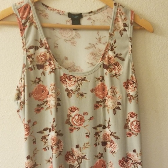 Rue21 Tops - Rue plus stretchy tank Rue21 Tops - Rue plus stretchy tank